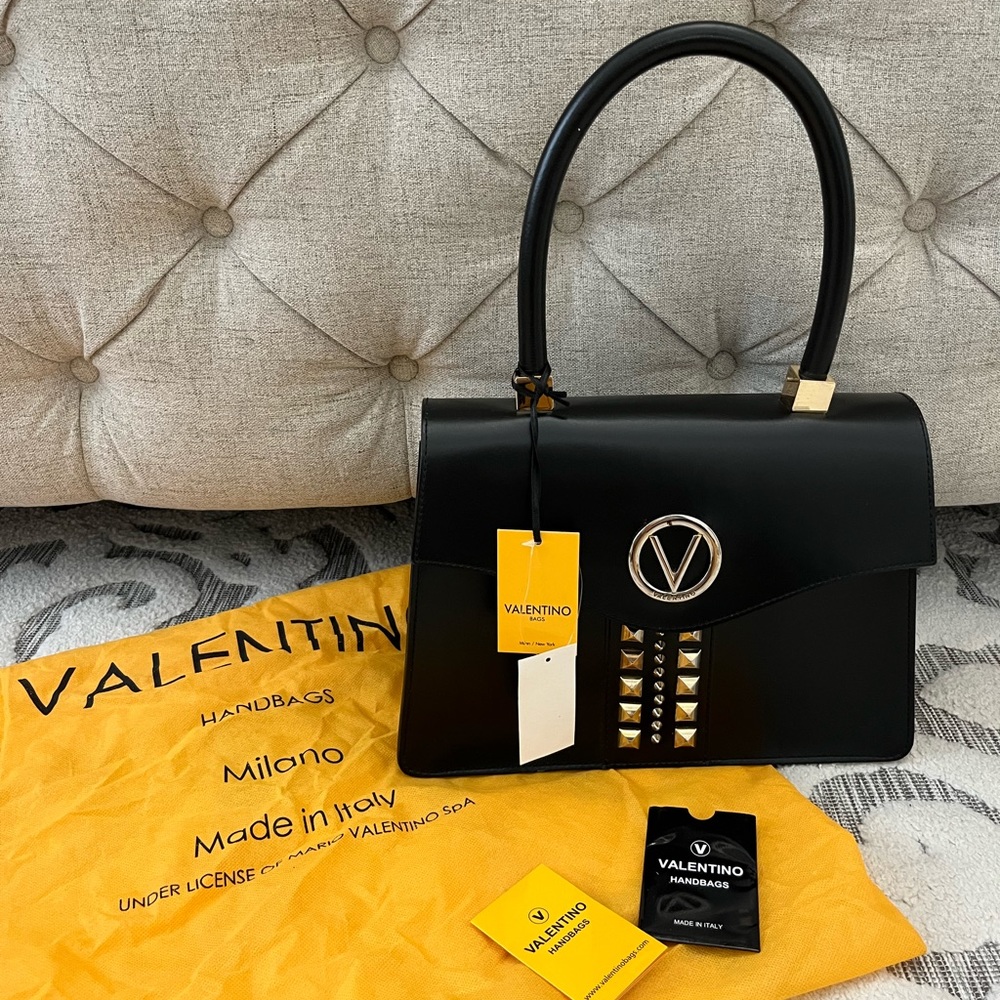 Like new Valentino Bag